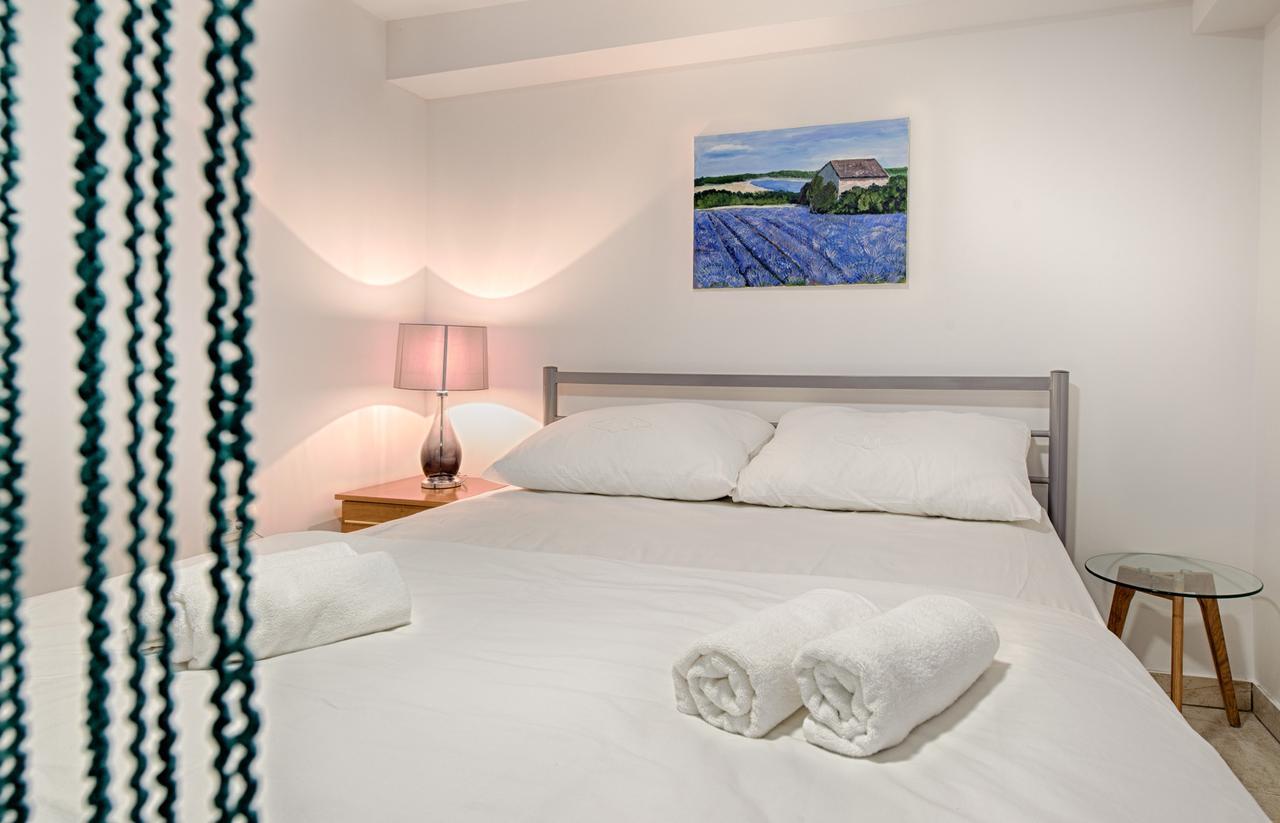 Cezar Luxury Apartment أوميس المظهر الخارجي الصورة